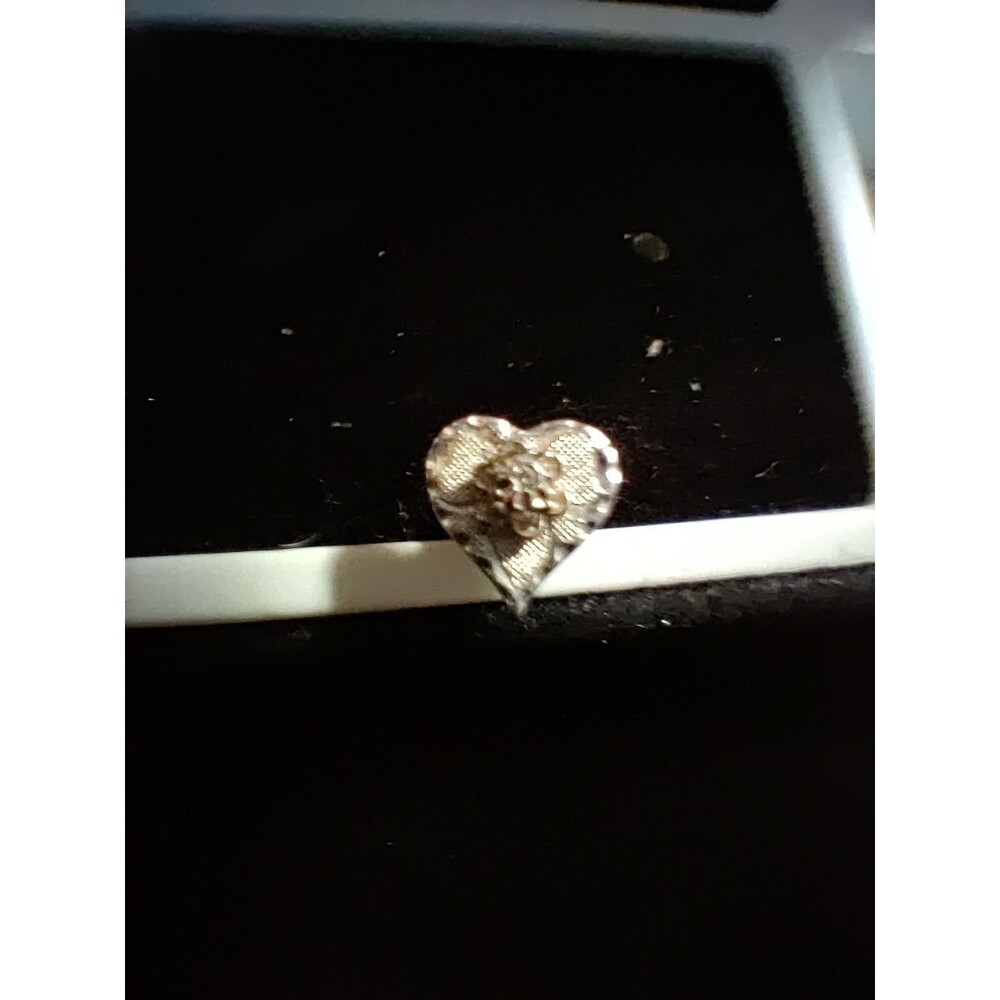 Diamond Chip Heart Earring - Picture 2 of 4